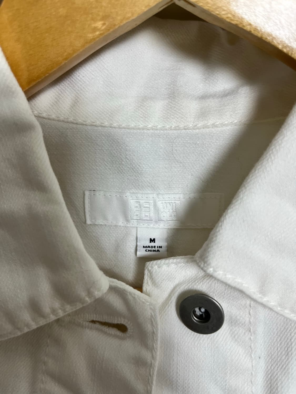 유니클로 화이트 데님 자켓 상품이미지3