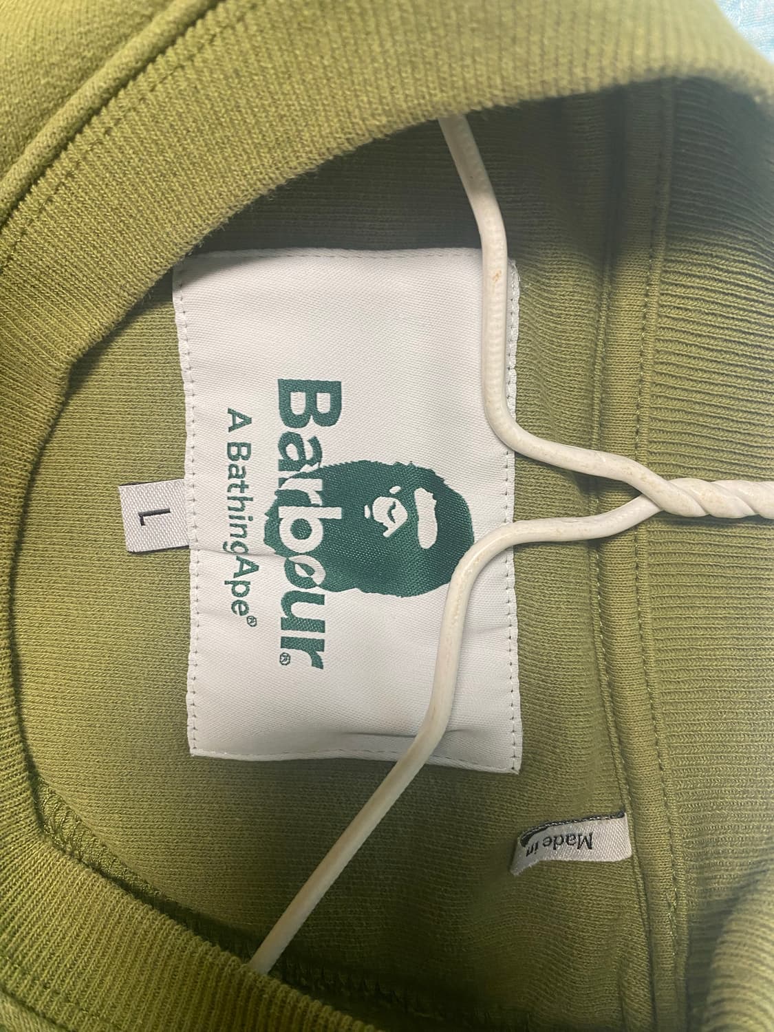 베이프 바버 콜라보 맨투맨 상품이미지3