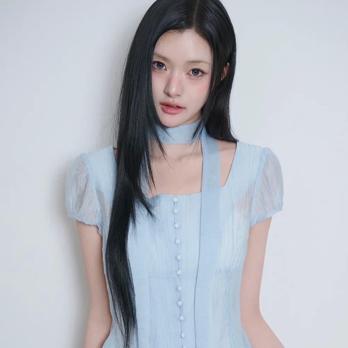 일리고 리본 타이 스퀘어넥 블라우스 블루 M 상품이미지1