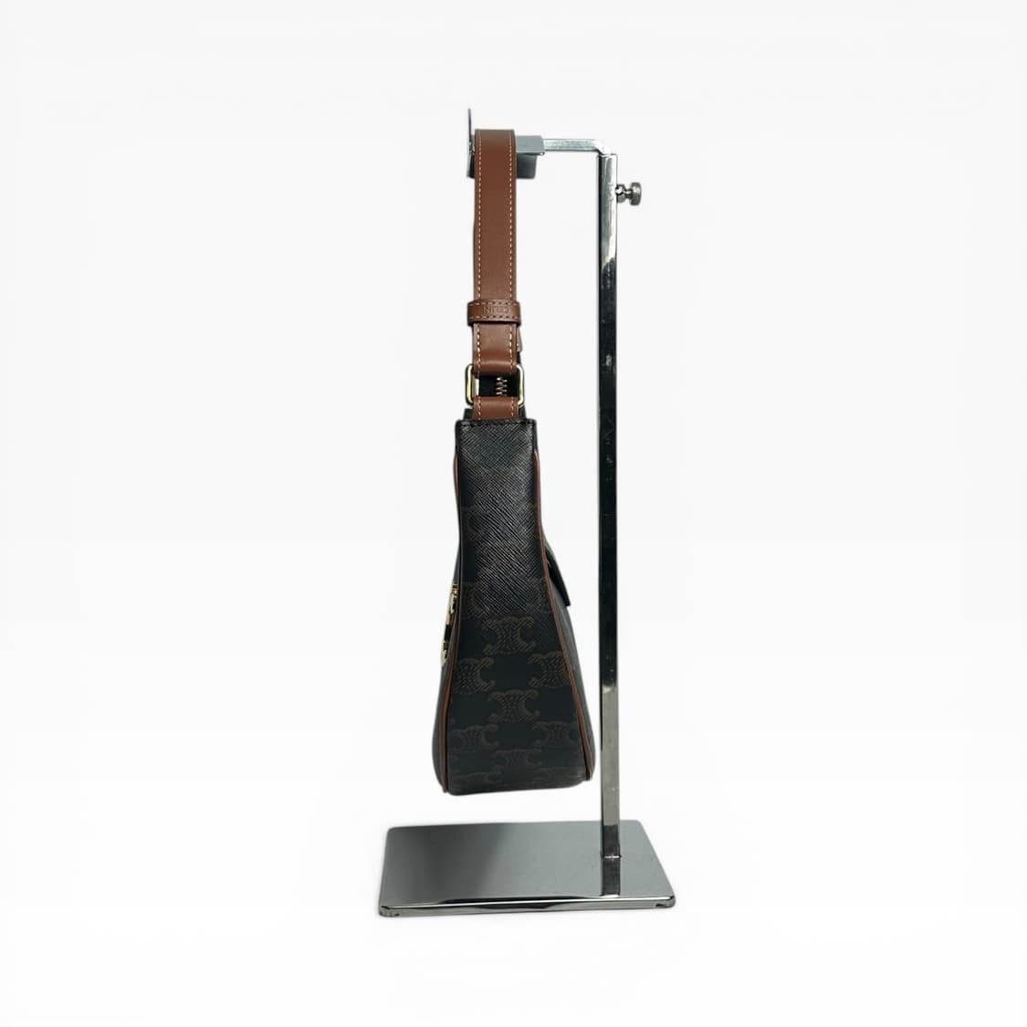 [S급] 셀린느 트리옹프 아바백 숄더백 탄 상품이미지5