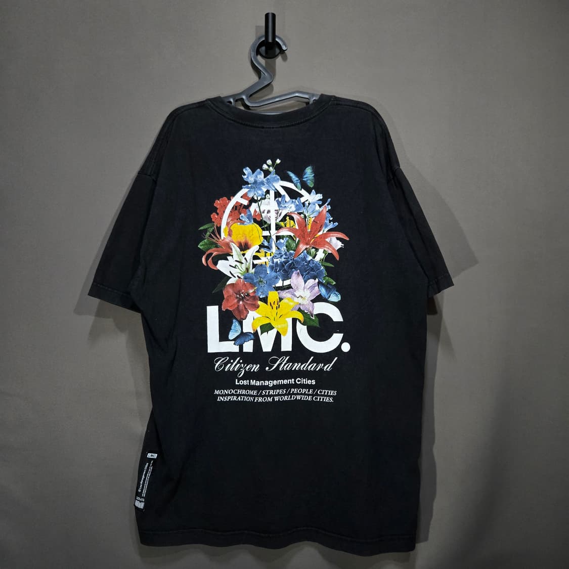 LMC 나비 반팔 티셔츠 블랙 상품이미지3