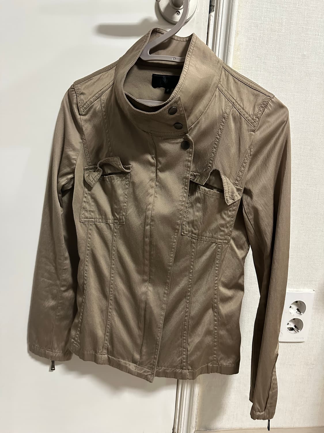 와투케깔 하이넥 자켓.. 상품이미지1