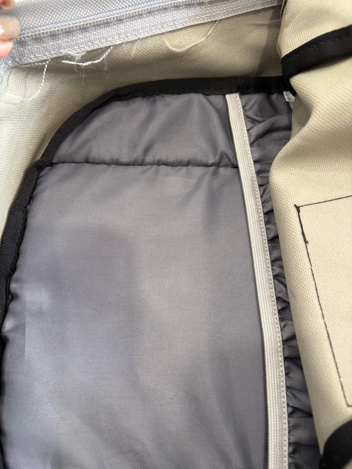 168. 잔스포츠 스웨이드 백팩 상품이미지5