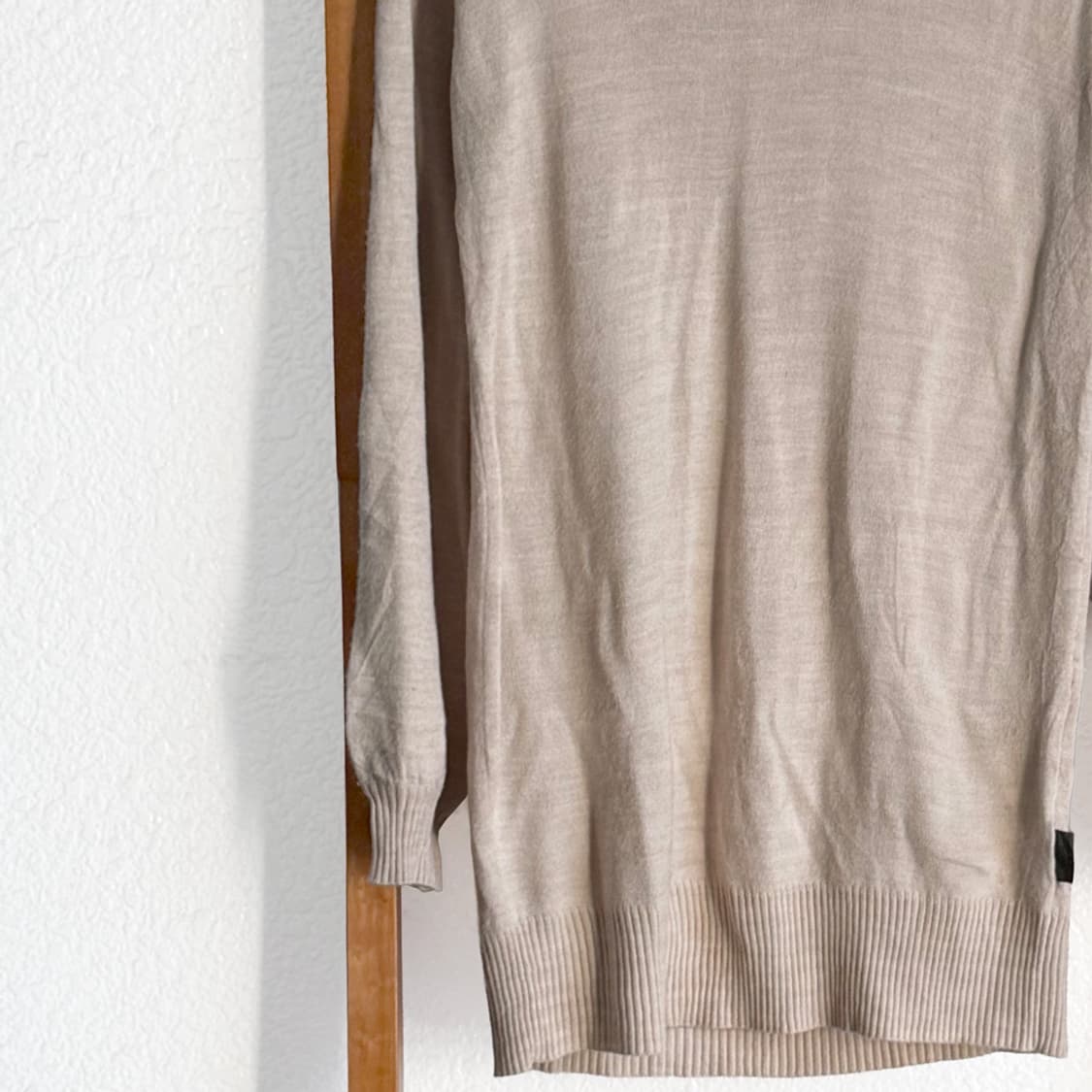 포슬린 샌드 니트 톱 상품이미지3