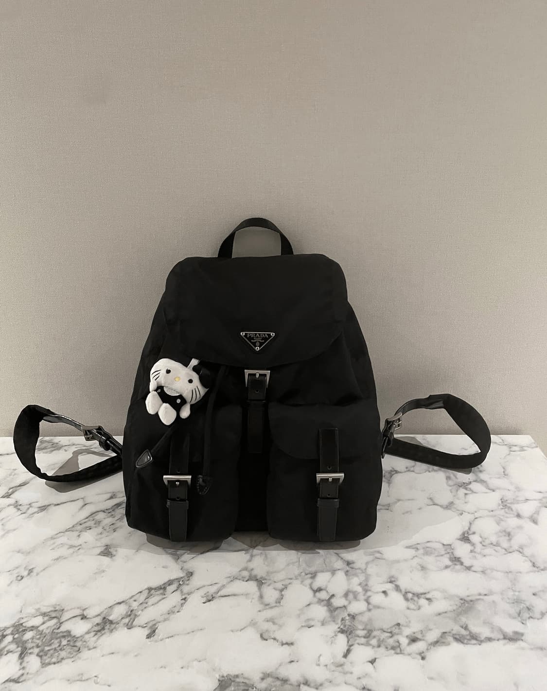 정품 프라다 백팩 미듐 상품이미지1