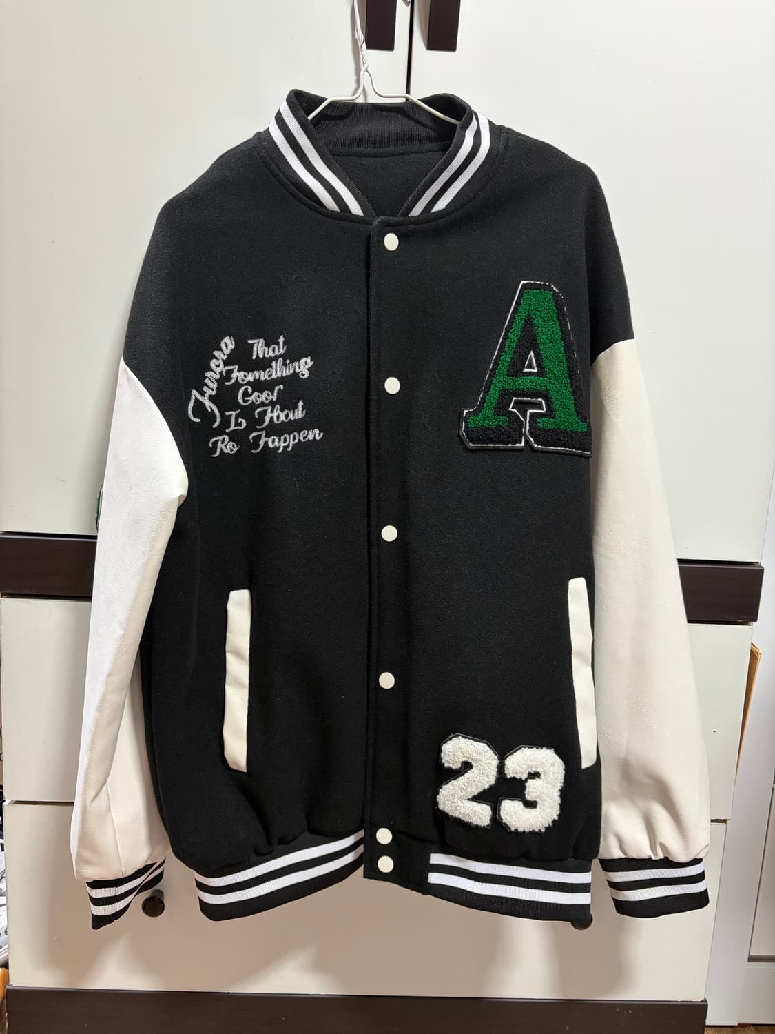 바시티자켓 100 L ~ xl 판매합니다 상품이미지1