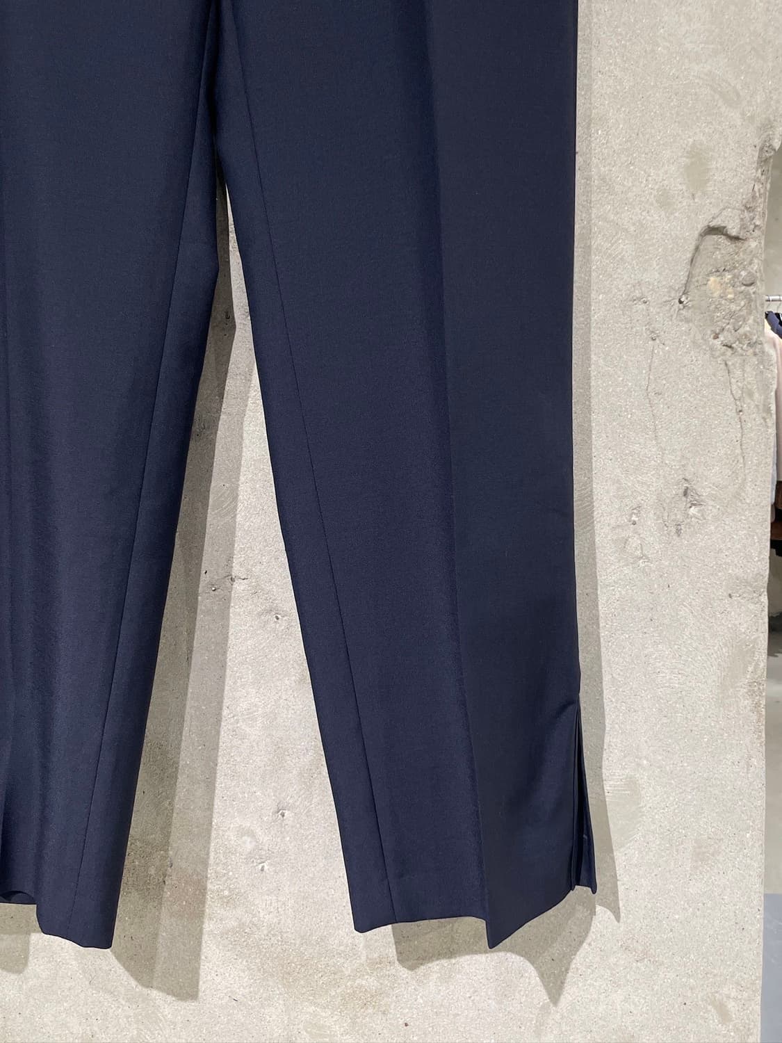 질샌더 다크 네이비 원 턱 슬릿 햄 울 혼방 슬랙스 상품이미지5