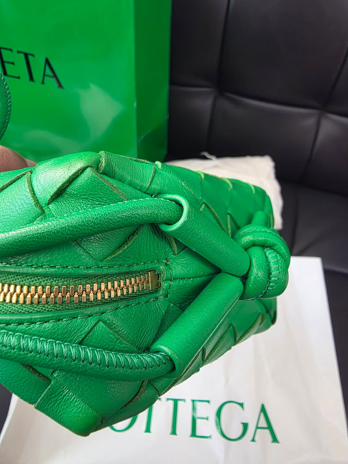 보테가베네타 미니 루프 카메라백 그린 상품이미지8