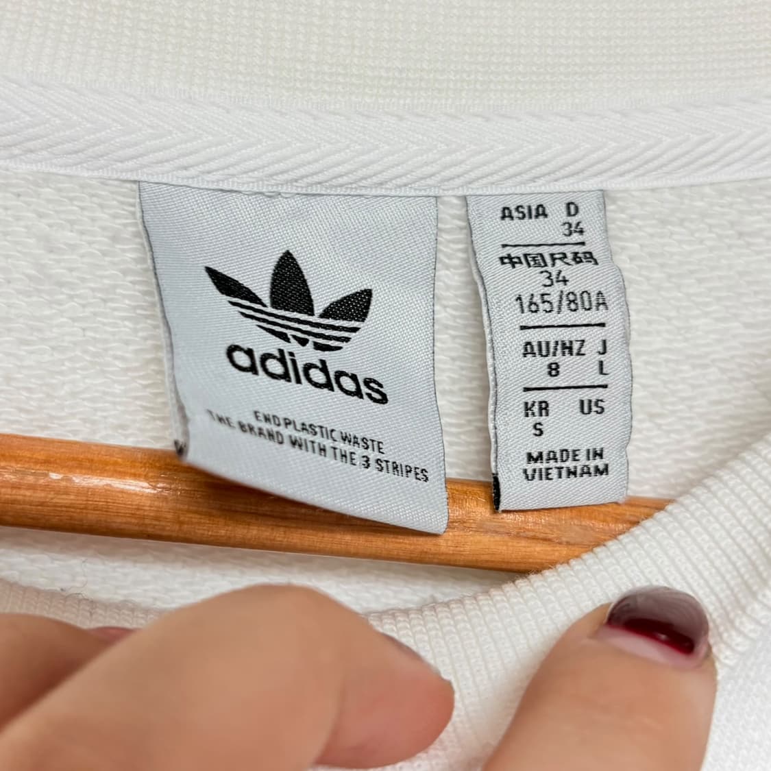 3823 아디다스 화이트 실버 흰실 크롭 맨투맨 상품이미지4