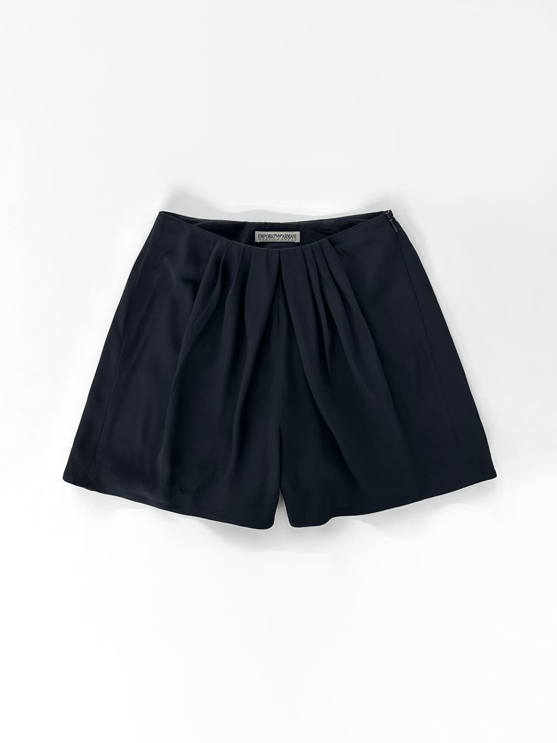 90~00s 엠포리오 아르마니 블랙 플리츠 쇼츠 상품이미지3