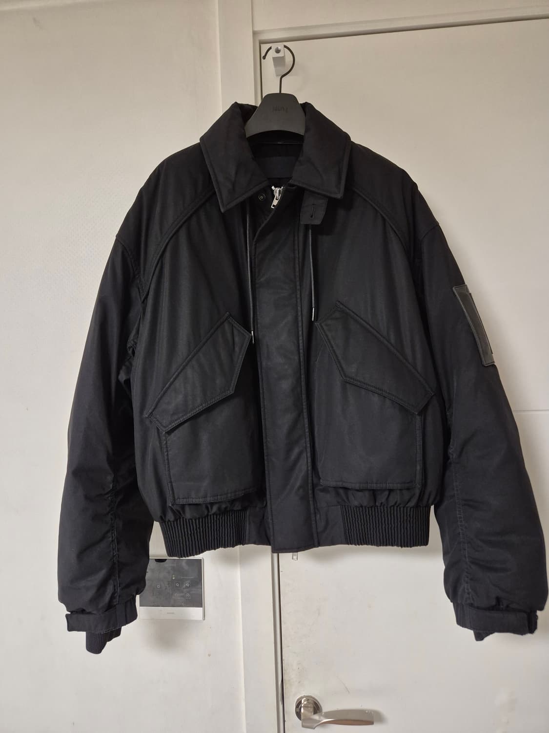 준지 24fw 스탠카라 패딩 48 상품이미지1