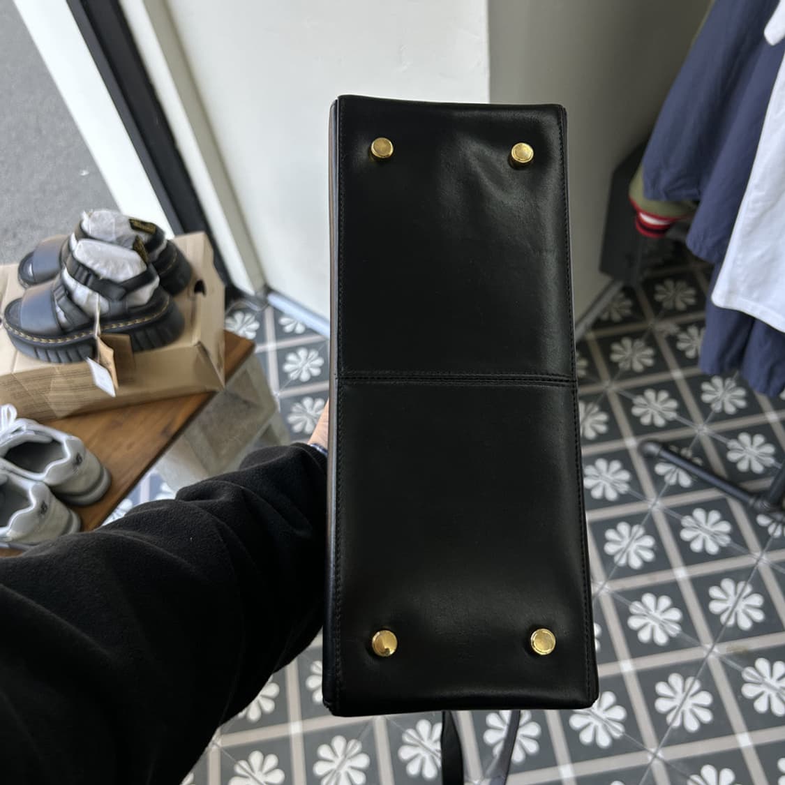 16557 - 페레가모 간치니 켈리 탑 핸들백 상품이미지7