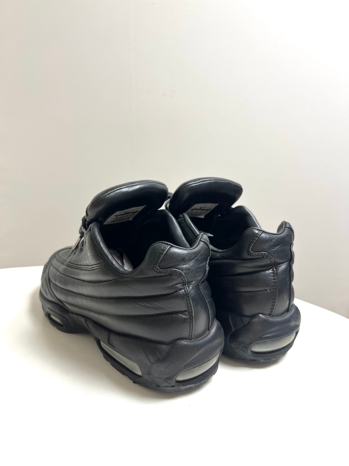 [280] 나이키 x 슈프림 에어맥스 95 럭스 트리플 블랙 상품이미지4