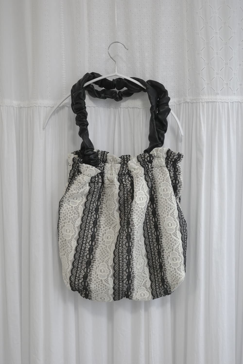 Lace hand shirring bag 상품이미지1