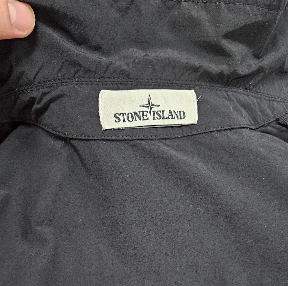 스톤아일랜드 나슬란 오버셔츠 블랙(M) 상품이미지6