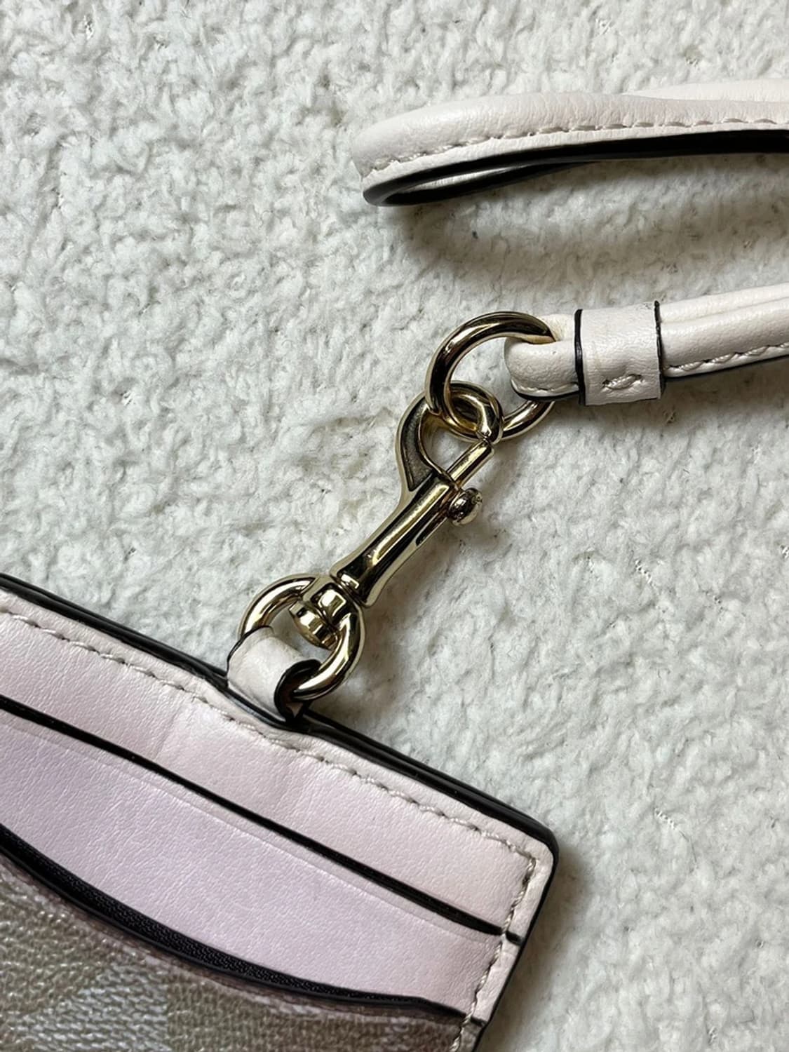 코치 시그니처 캔버스 ID 랜야드 카드지갑 A1779 상품이미지4