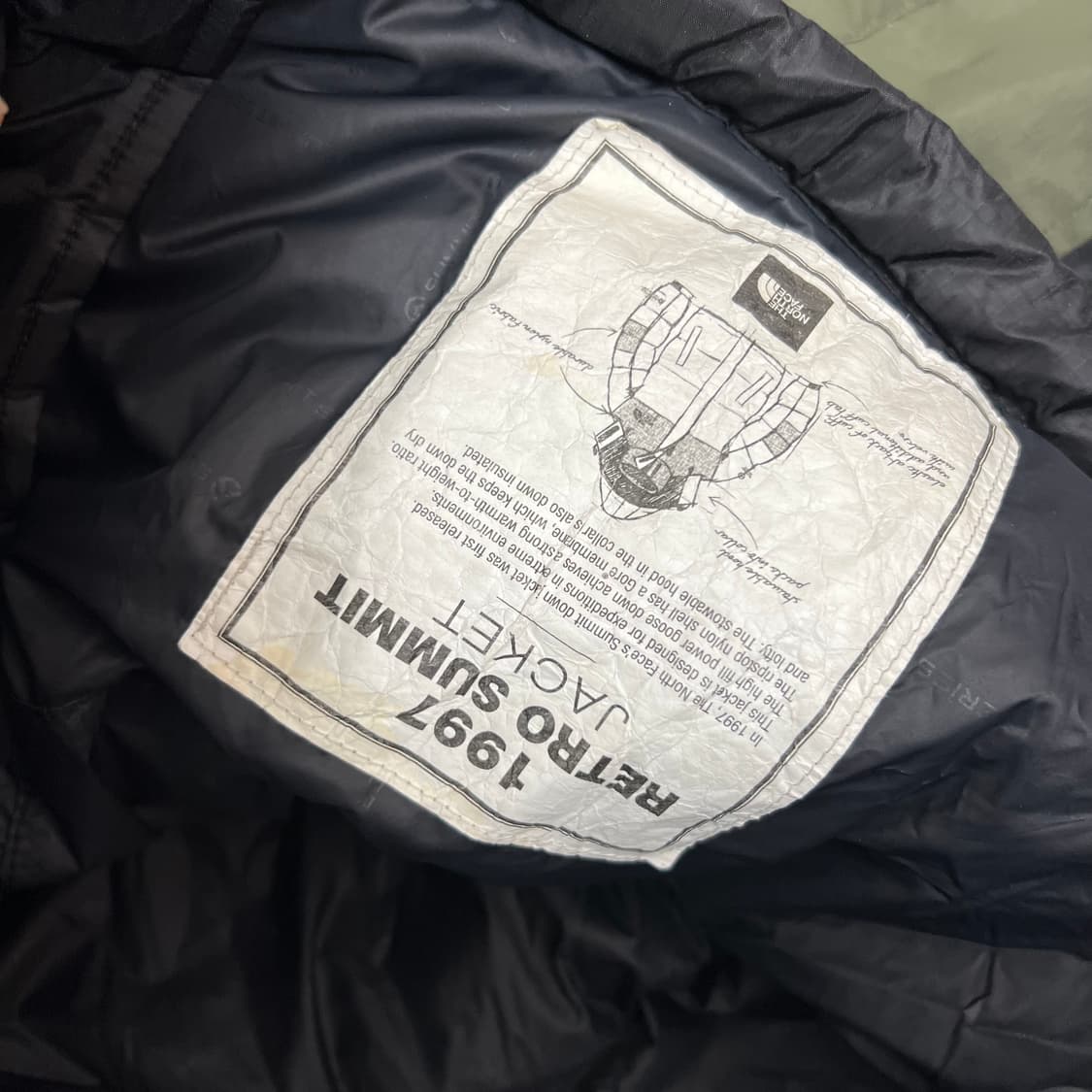 노스페이스 고어텍스 노벨티 써밋 구스다운 패딩 자켓 상품이미지9