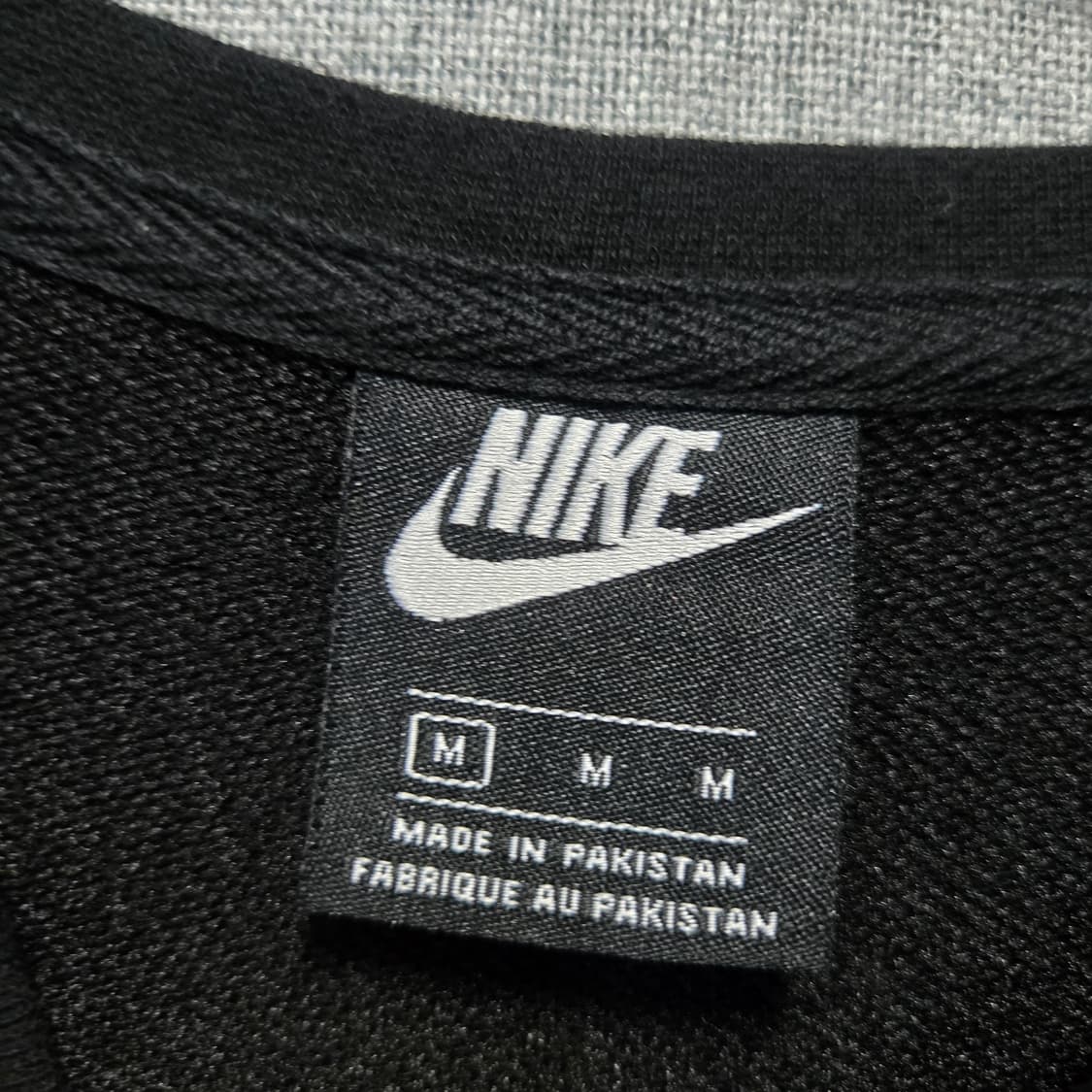나이키 센터 스우시 로고 블랙 맨투맨 M 상품이미지4