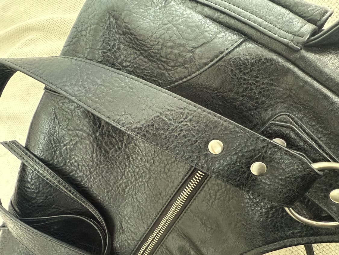 이우가마카라스 스터드 숄더백 상품이미지6