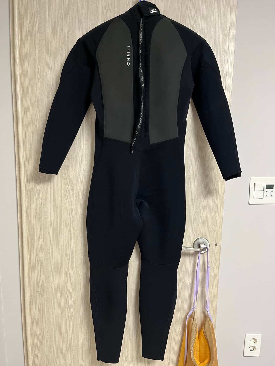 오닐 웻슈트 3/2mm L사이즈 백집 상품이미지2