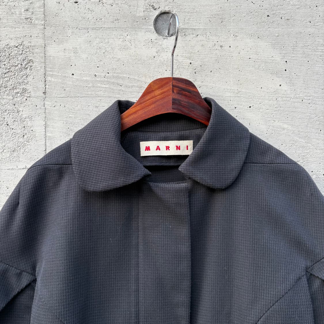 마르니 블랙 울 코튼 블랜드 숏 슬리브 트렌치 코트 상품이미지2