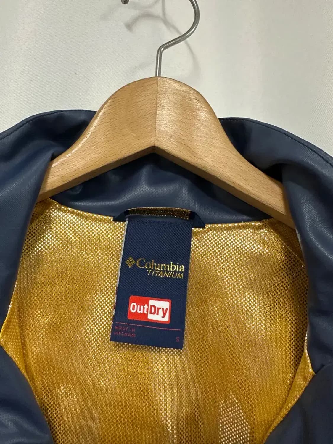 콜롬비아 티타늄 USA 아웃드라이 자켓 상품이미지5