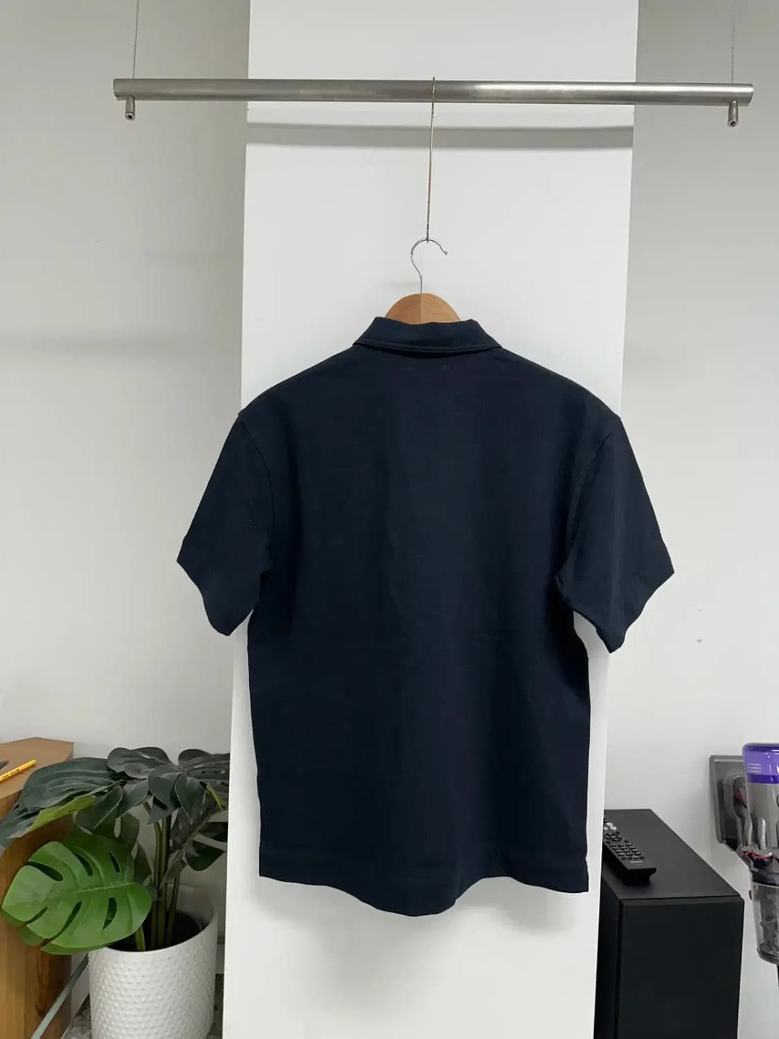 (새제품) COS 코스 블랙 집업 카라 티셔츠 상품이미지2