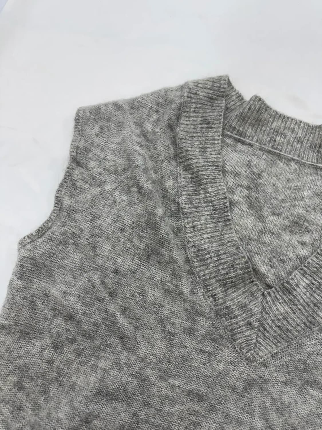 Humanoid 박시 알파카 니트 베스트 상품이미지3