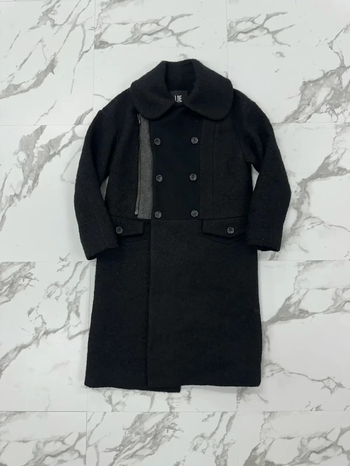 LIE 이청청 디테일 코트 상품이미지1