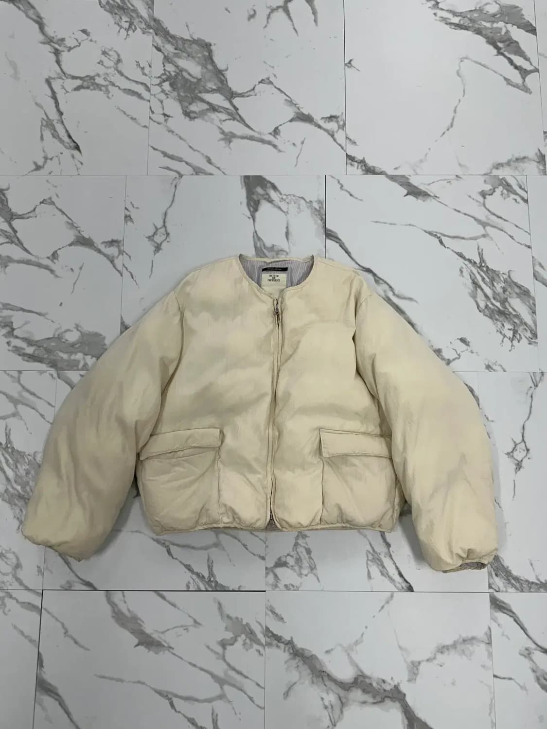 유라고 스페셜에디션 패딩 상품이미지1