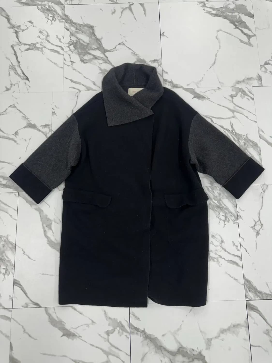 르베이지 캐시미어 100% 코트 상품이미지1