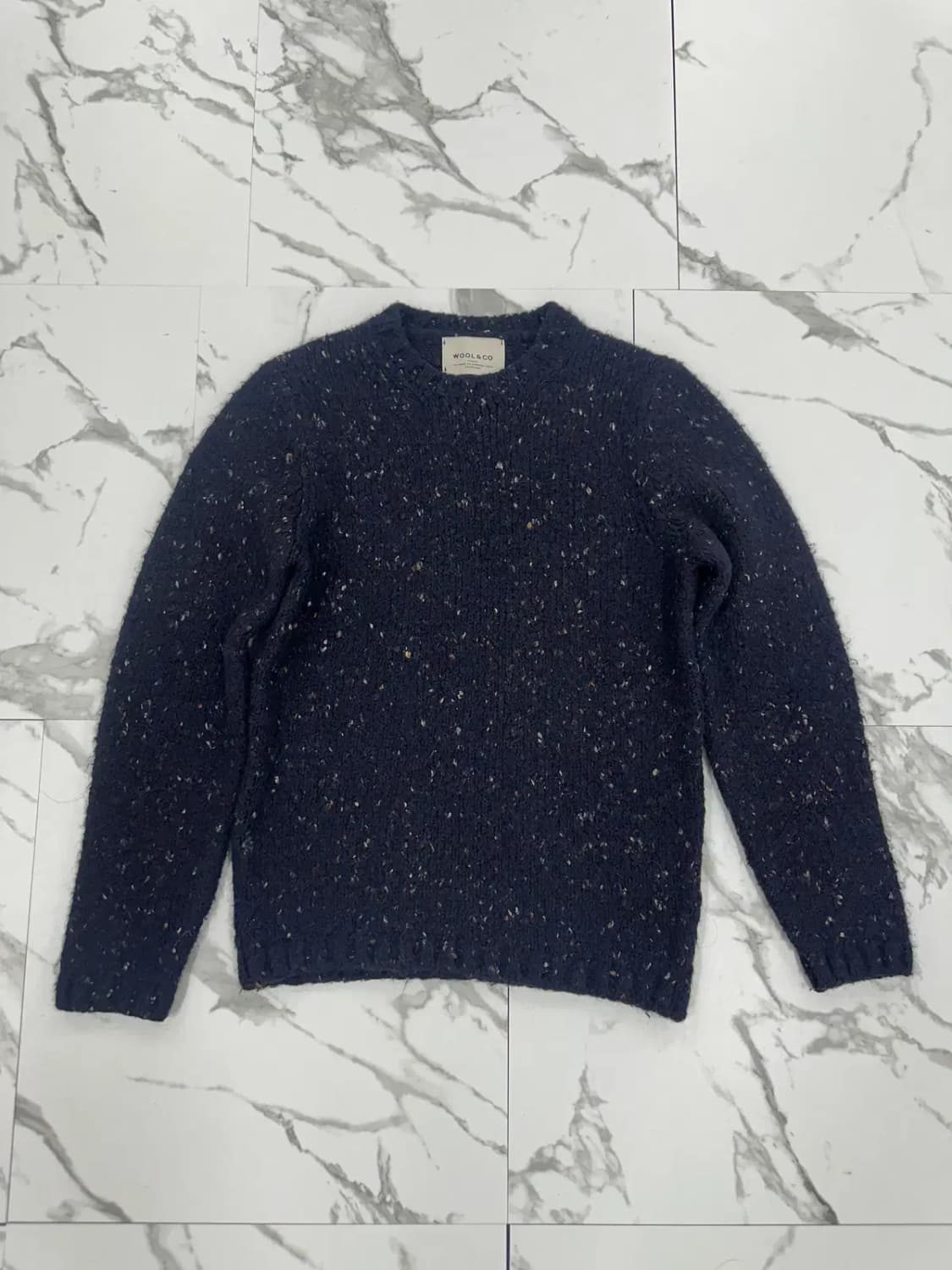 시리즈 울앤코 네이비 니트 상품이미지1