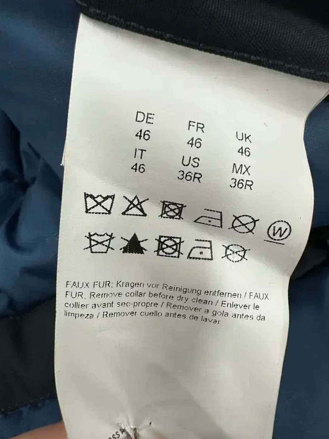 휴고보스 네이비 덕다운 패딩 상품이미지6