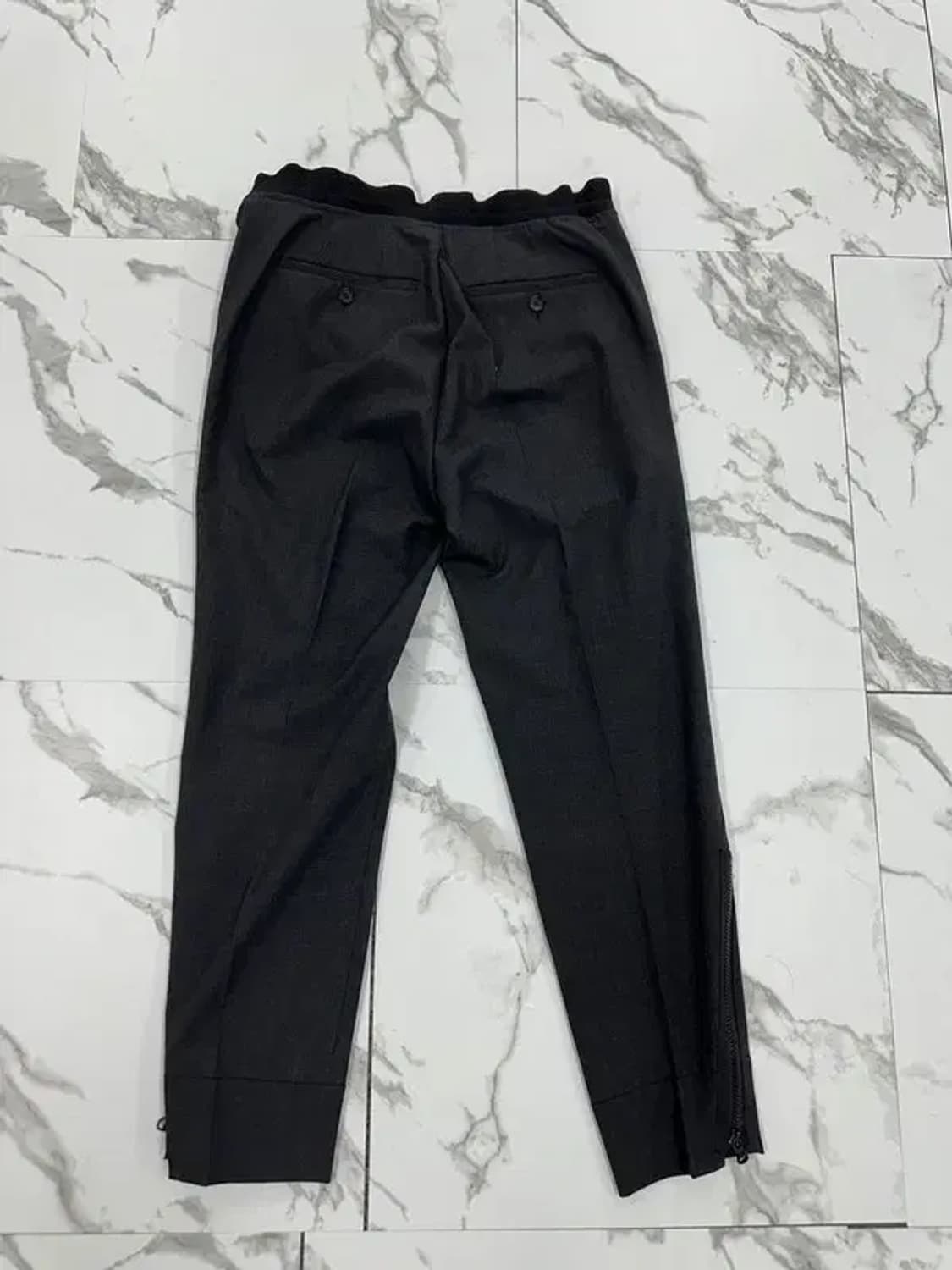 솔리드옴므 차콜 밑단 지퍼 슬랙스 상품이미지2