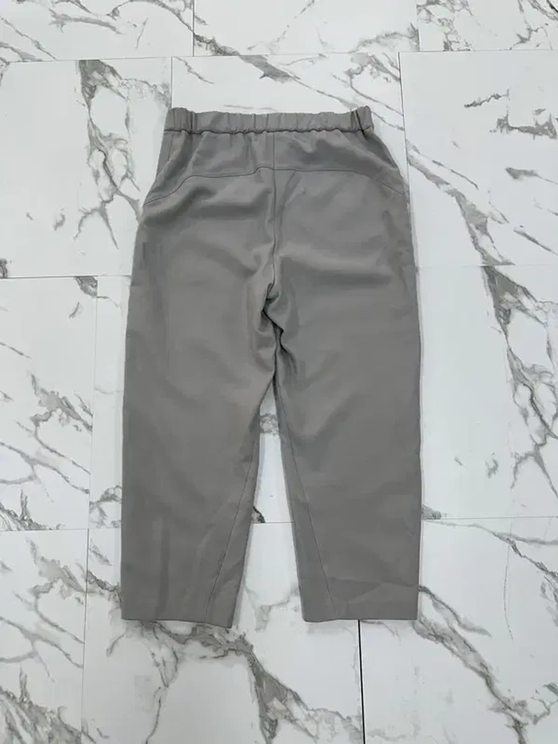 르베이지 그레이 팬츠 상품이미지2