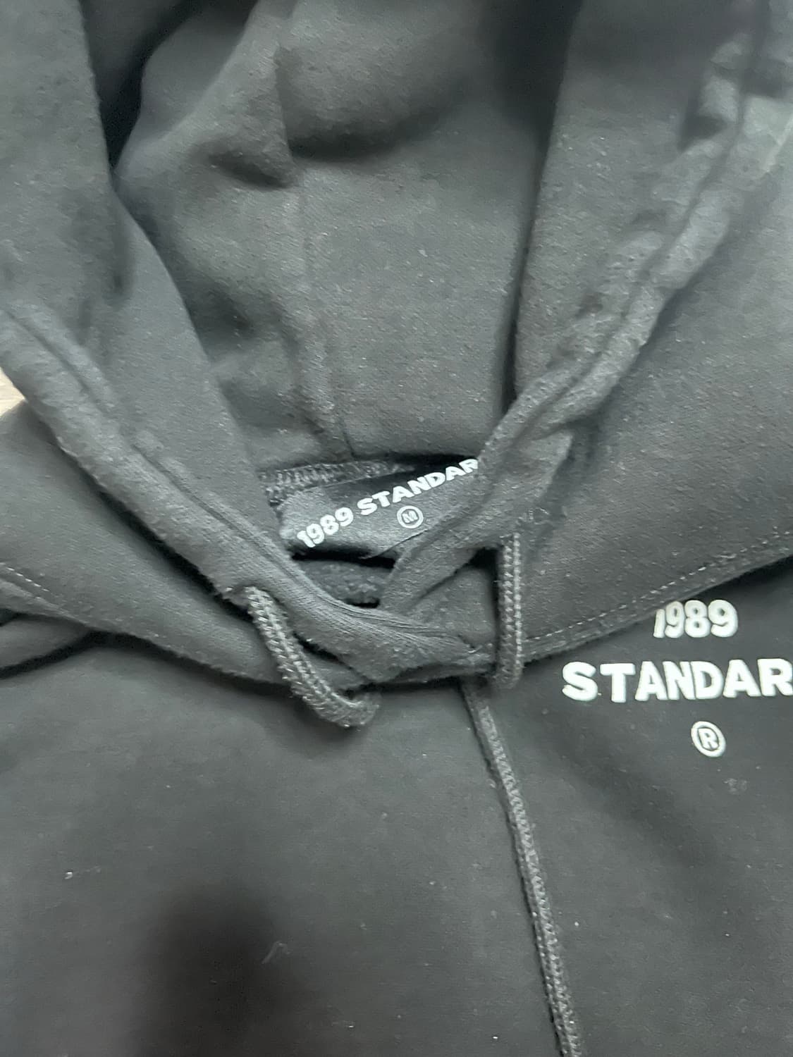 1989 스탠다드 후드티 상품이미지3