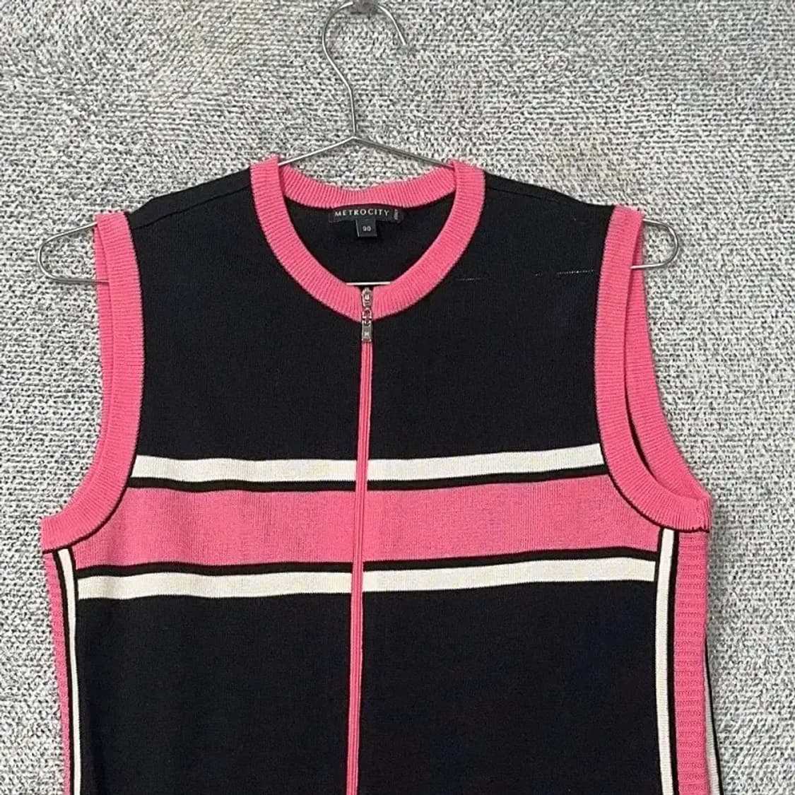 메트로시티 여성 아크릴 니트 조끼 90 상품이미지3