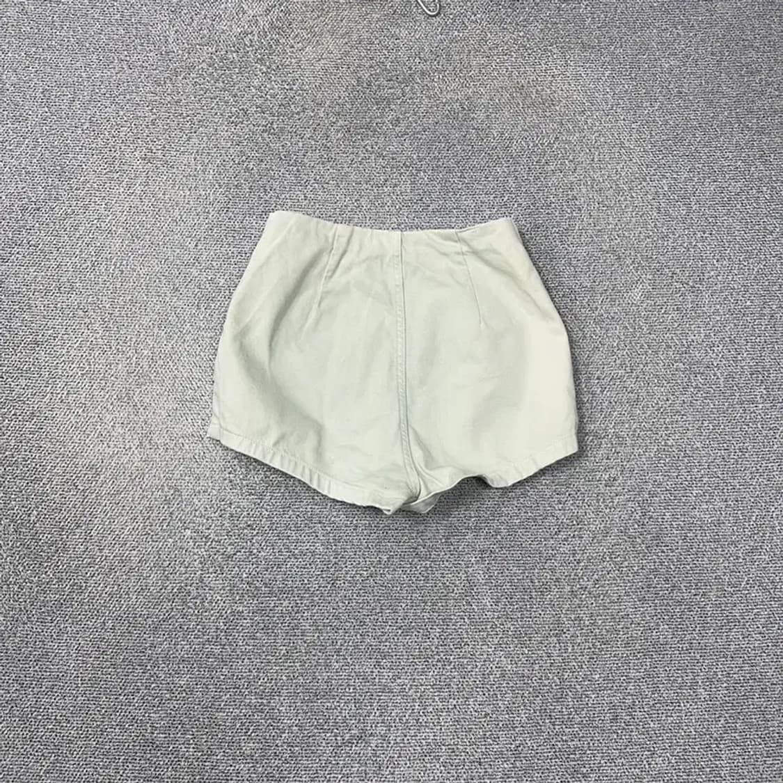 자라 버튼 데님 핫팬츠 24 상품이미지2