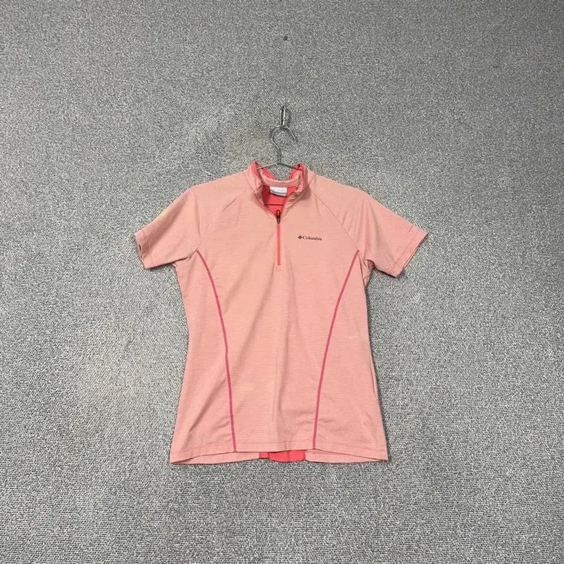 콜롬비아 여성 기능성 반집업 반팔티 M 상품이미지1