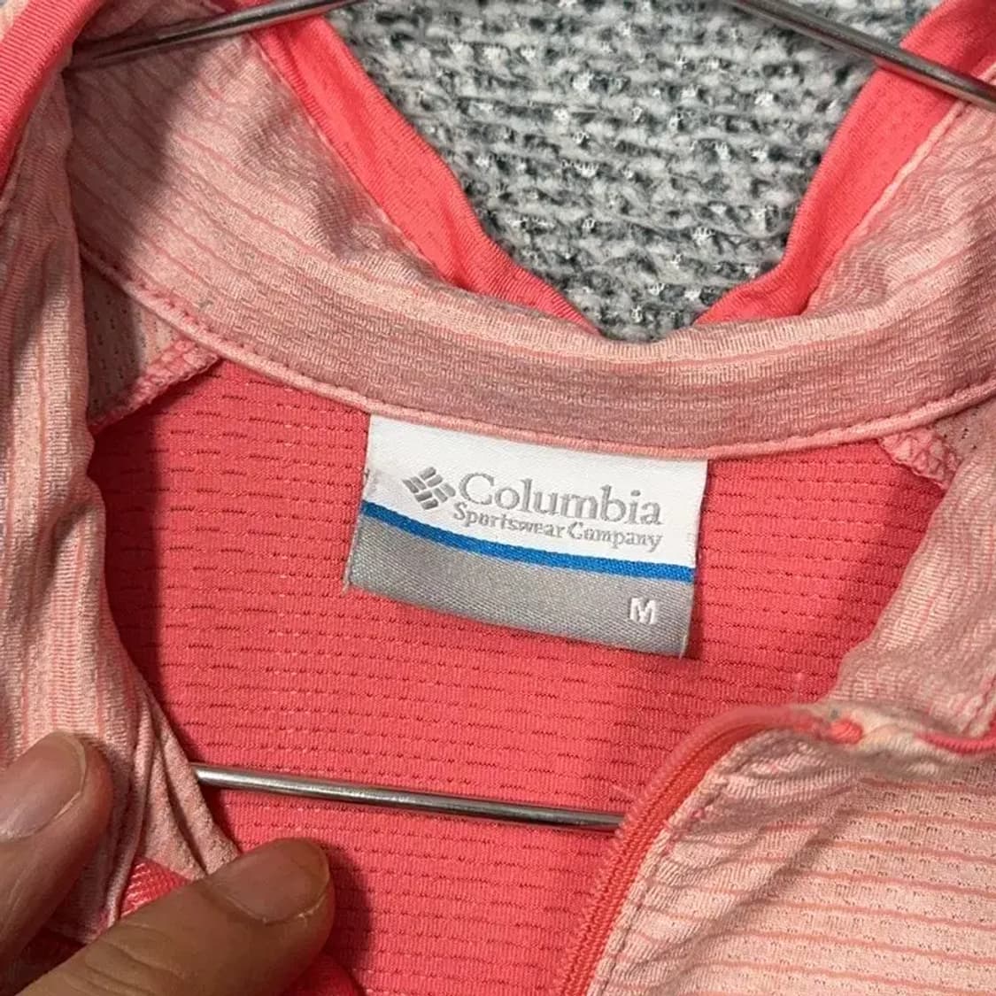 콜롬비아 여성 기능성 반집업 반팔티 M 상품이미지3