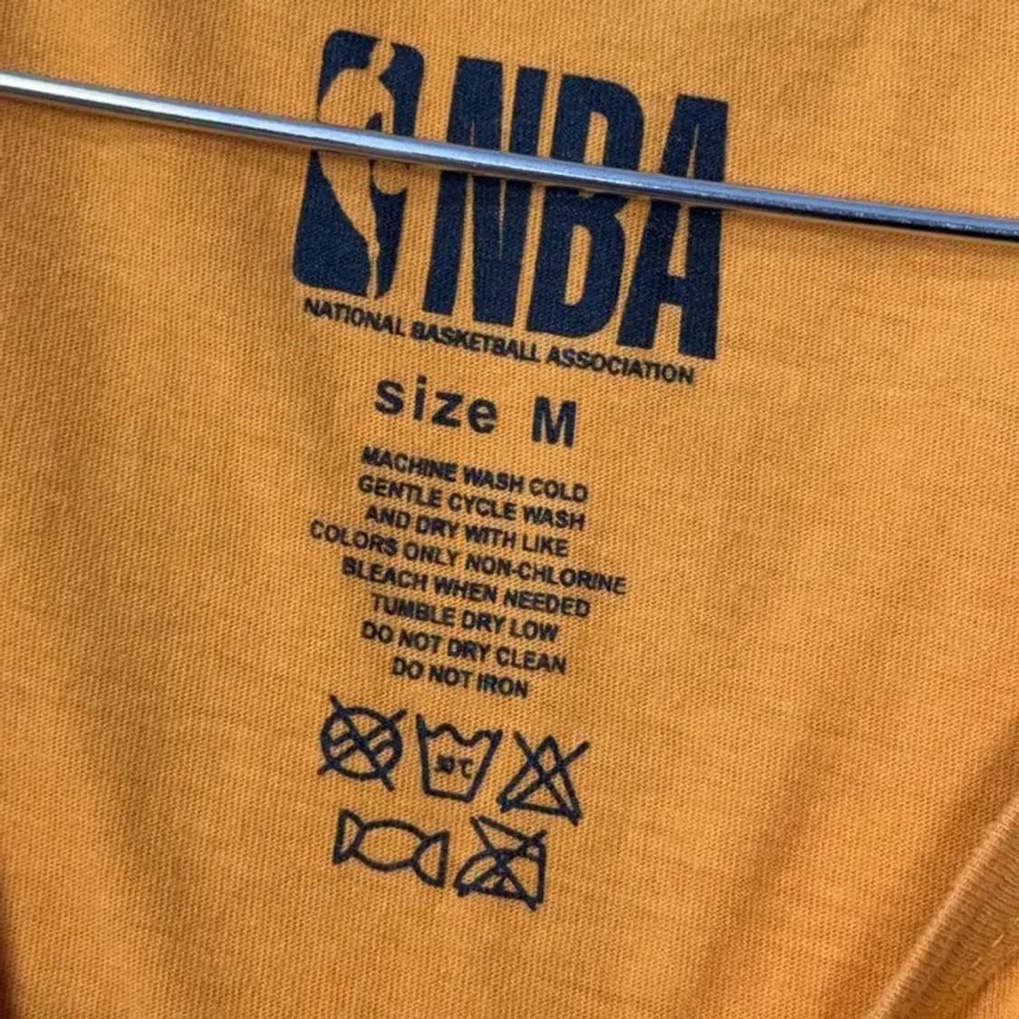 NBA 로고 오렌지 민소매 나시 M 상품이미지5