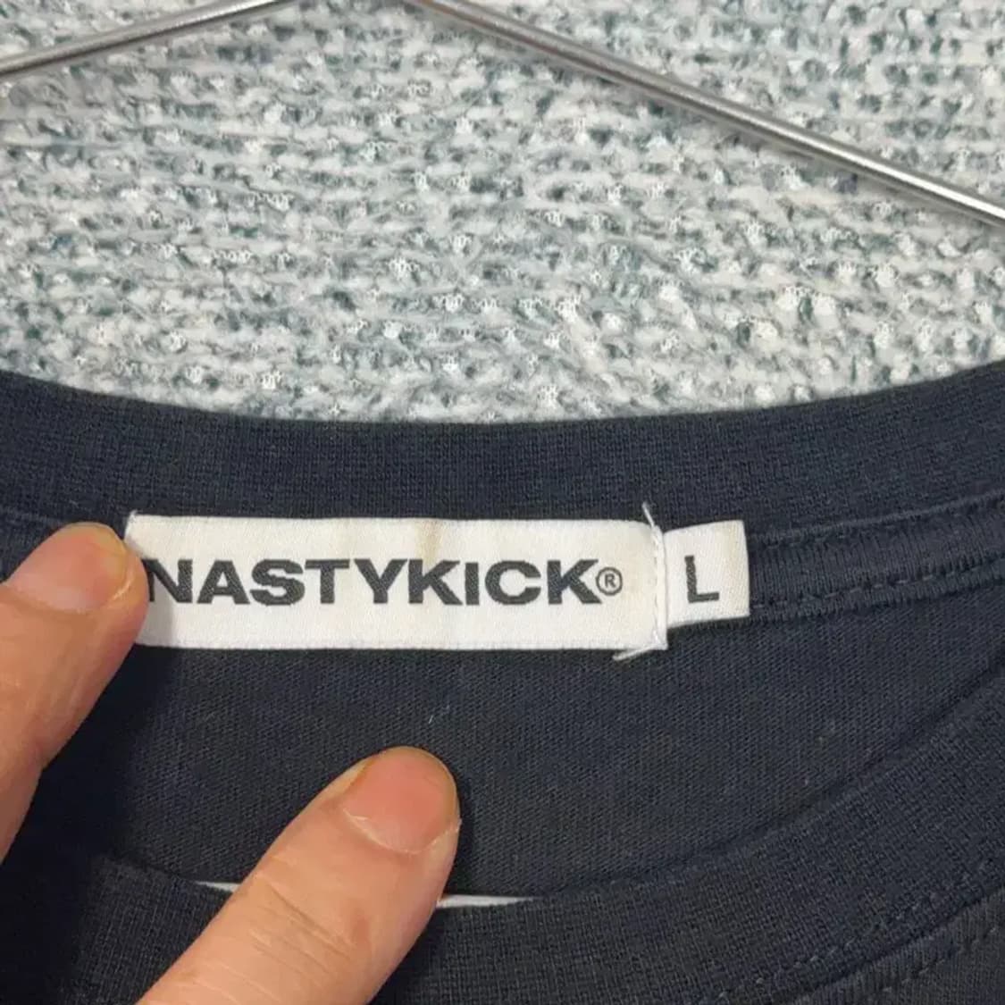 내스티킥 스펠로고 블랙 반팔티 L 상품이미지3