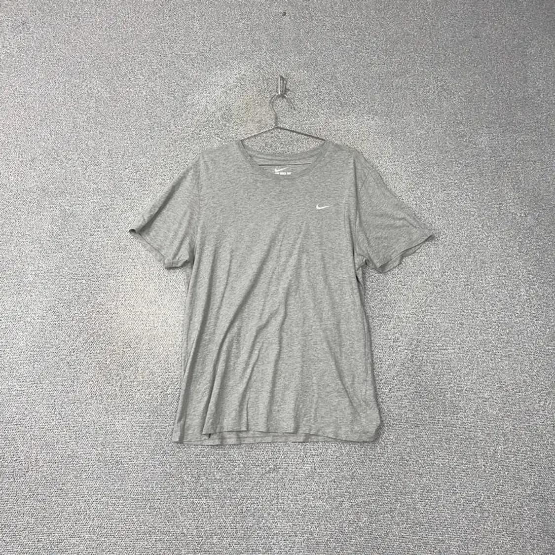 나이키 그레이 스우시 반팔티 XXL 상품이미지1