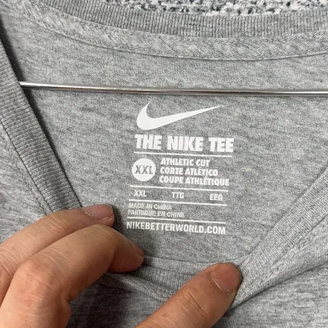 나이키 그레이 스우시 반팔티 XXL 상품이미지3