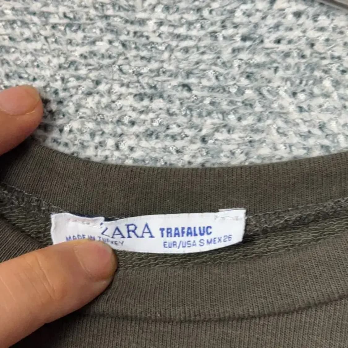 자라 로고 브라운 반팔티 S 상품이미지3