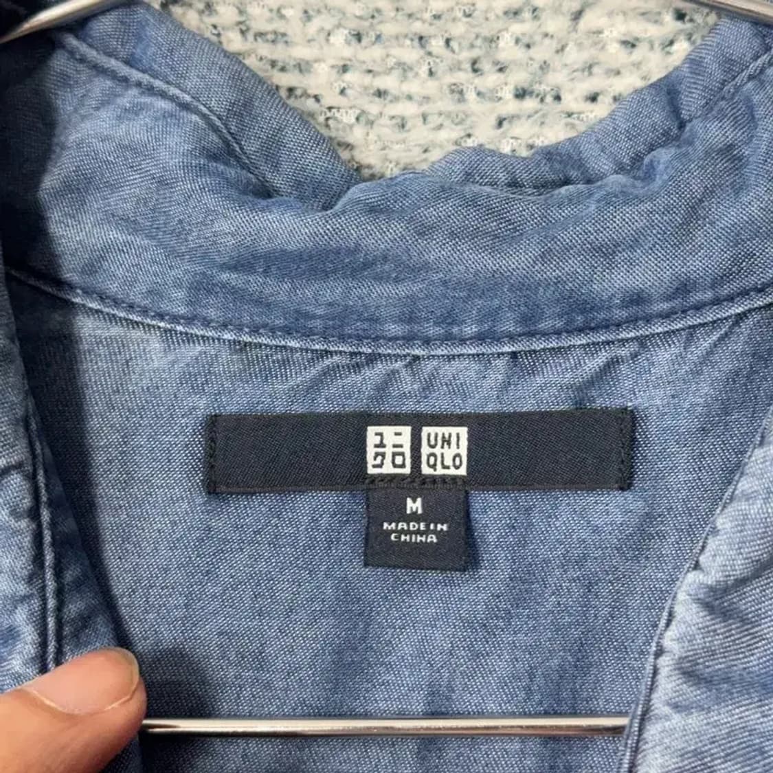 유니클로 데님컬러 라이오셀 롱 셔츠 M 상품이미지5