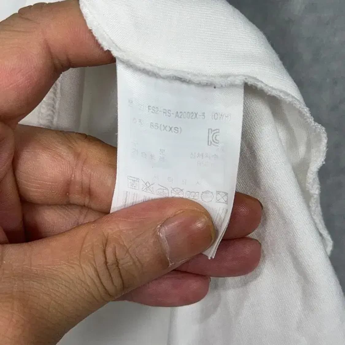 휠라 빅로고 화이트 반팔티 XXS 상품이미지4