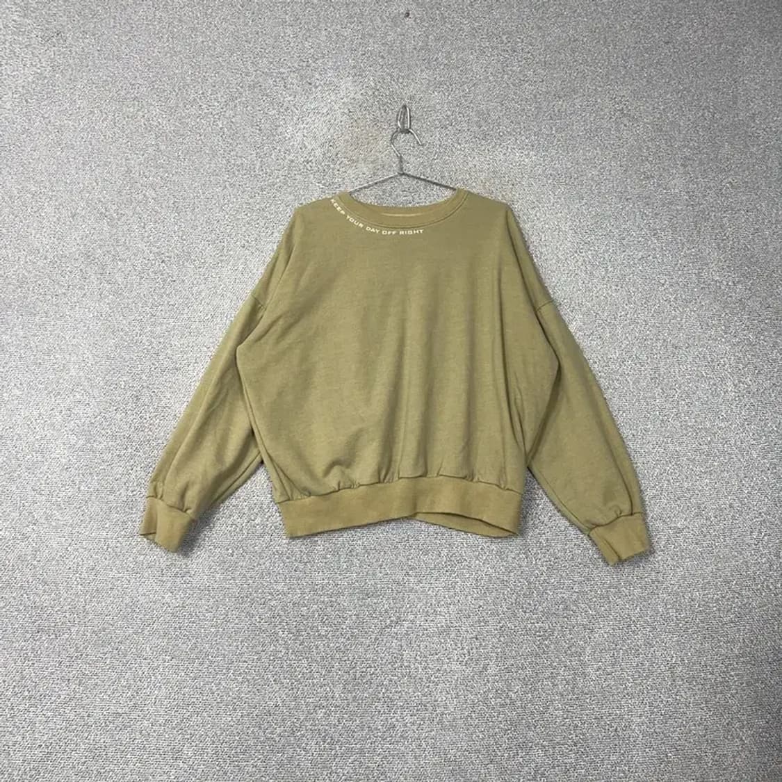 안다르 카키 스웻셔츠 맨투맨 4 상품이미지1