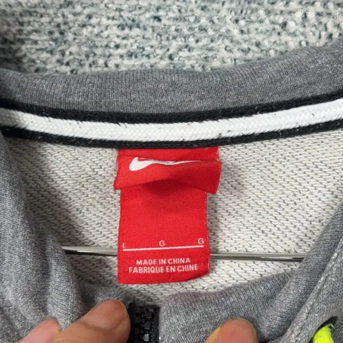 나이키 형광 스우시 후드집업 L 상품이미지3