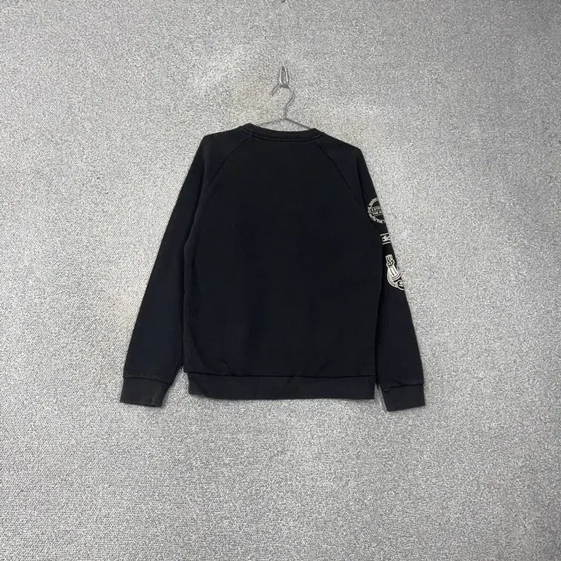 아디다스 오리지날 로고 블랙 맨투맨 M 상품이미지2